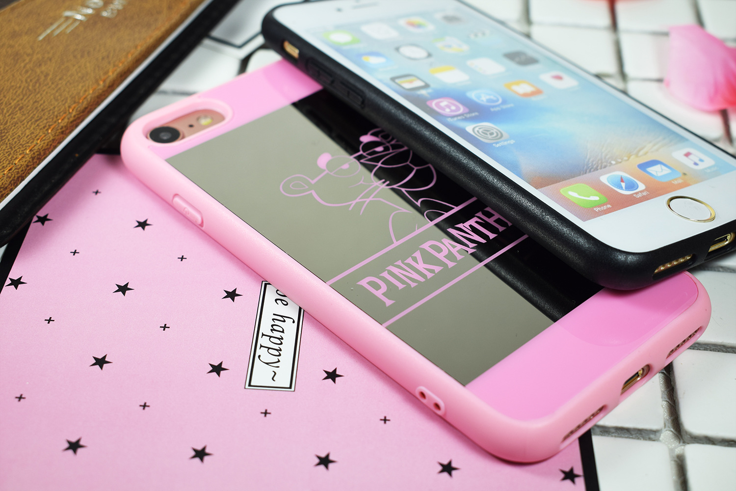 苹果7手机壳 粉红顽皮豹iphone6plus电镀镜面亚克力贴片潮牌护套