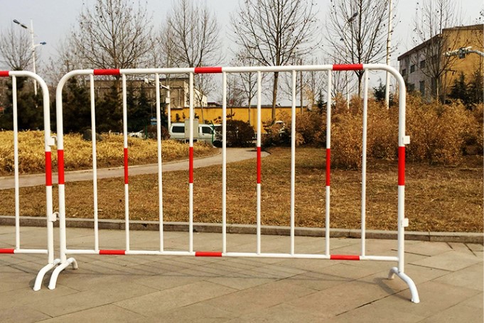 厂家直销可移动护栏 修路用隔离护栏 施工铁马 临时护栏定制.