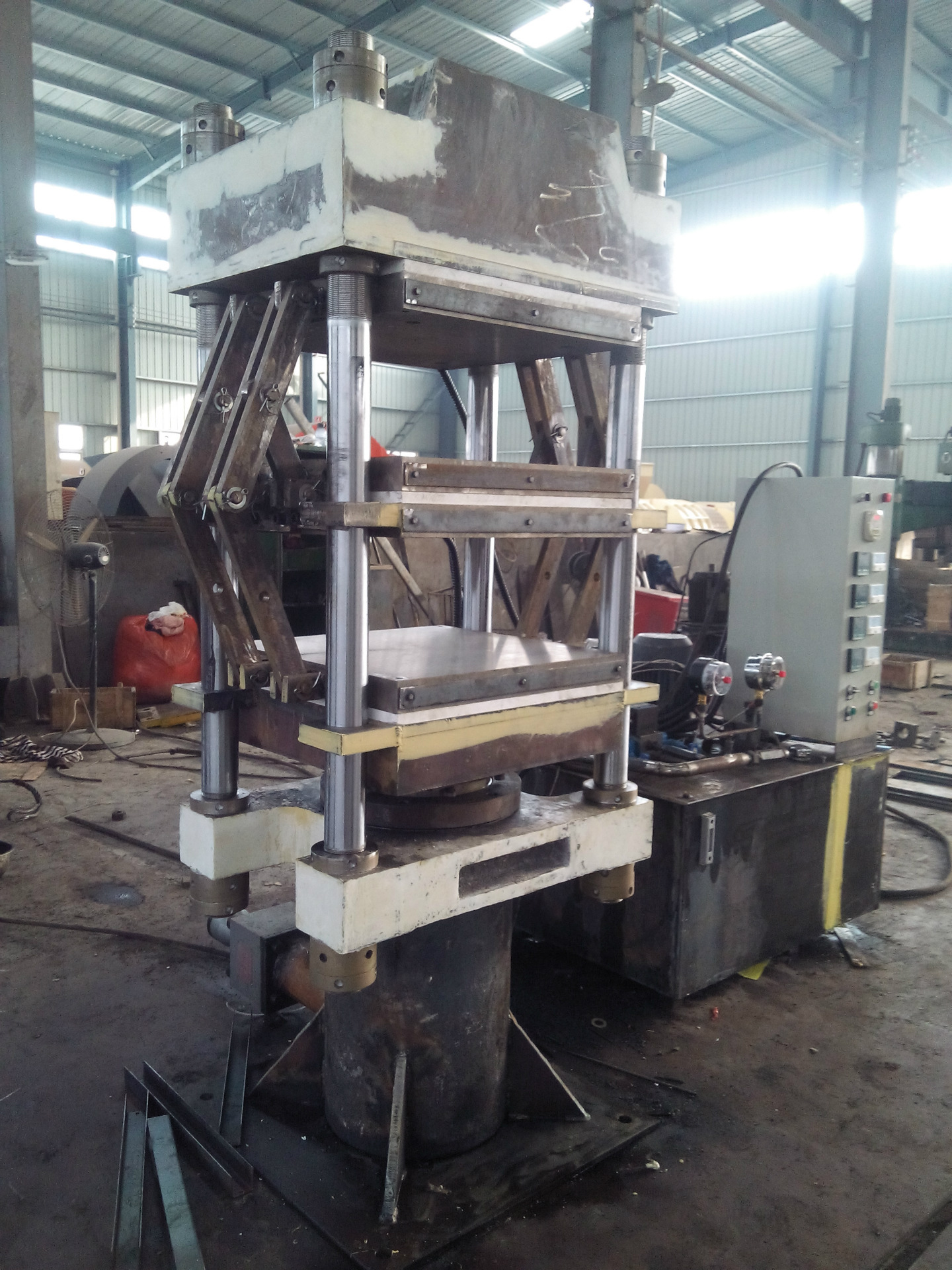 铭赛eva发泡靴底平板硫化机 橡胶鞋底硫化机 轮胎发泡硫化机