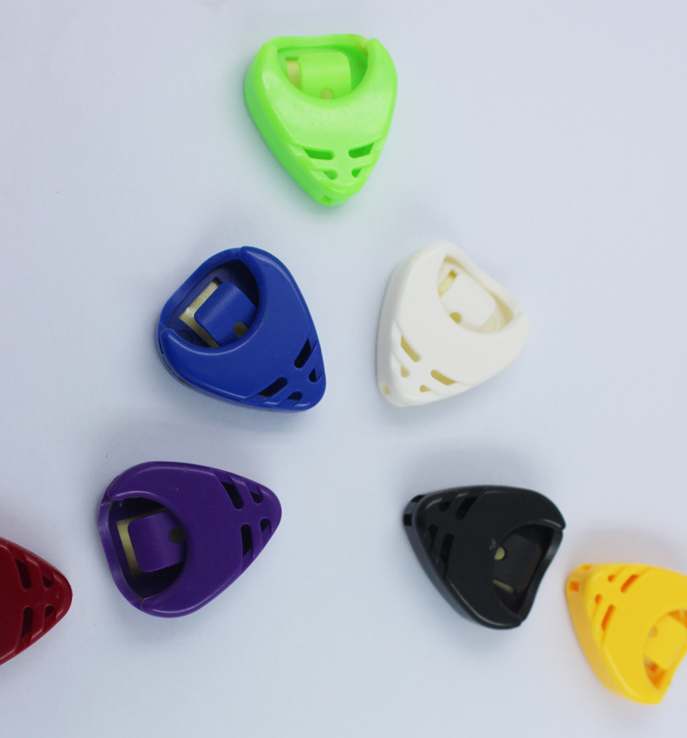 吉他拨片盒 粘贴式abs料 心型拨片盒 拨片胶盒 吉他配件