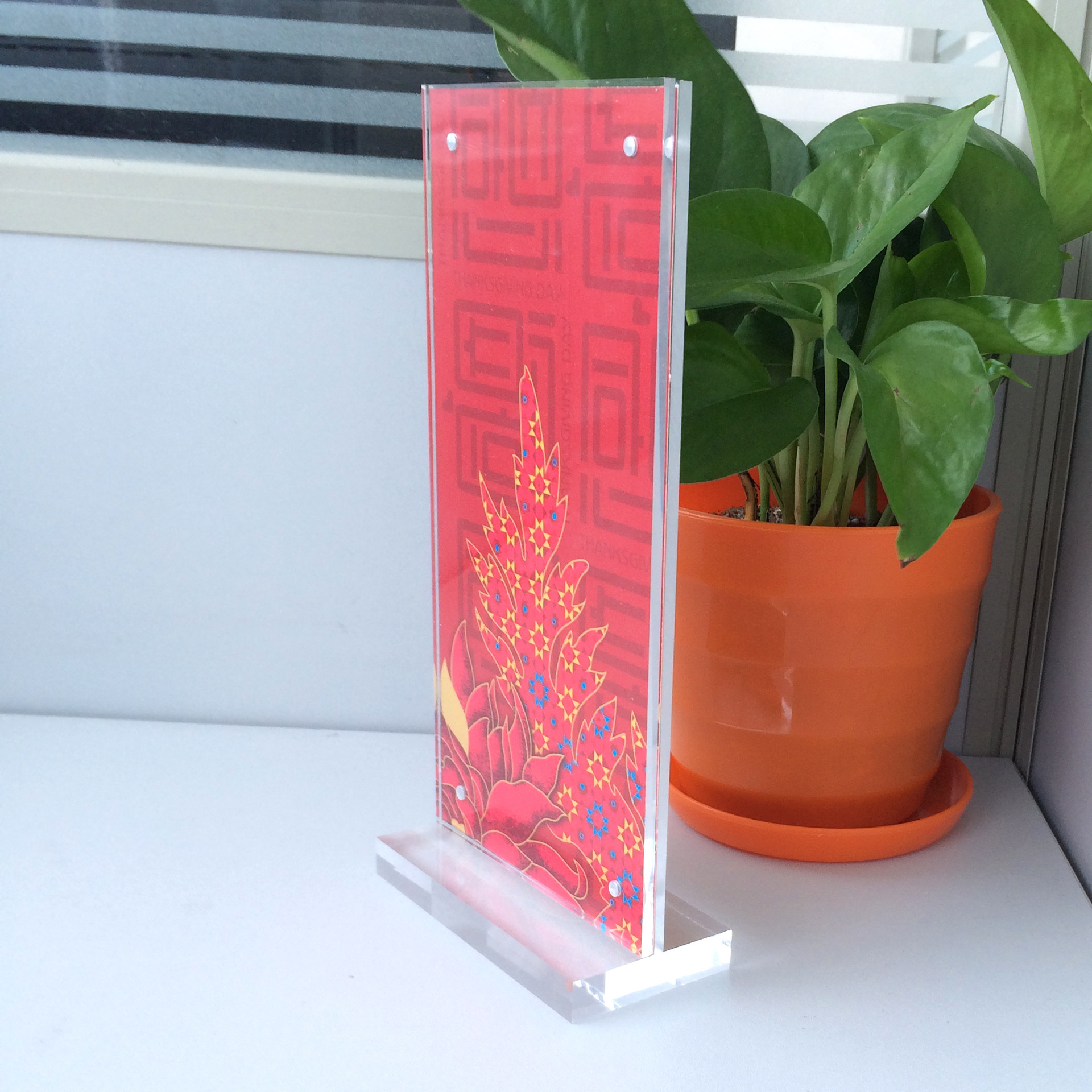 厂家直销高档t型竖式强磁台卡台签亚克力台牌桌牌广告签