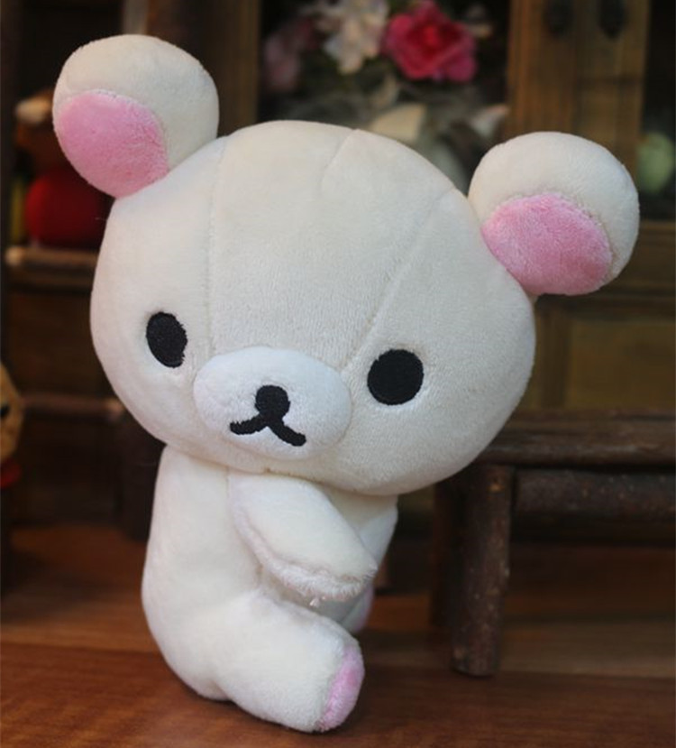 年,厂房现有2000多平方米  100多工人, 年左右的熟手车位/手工50多人