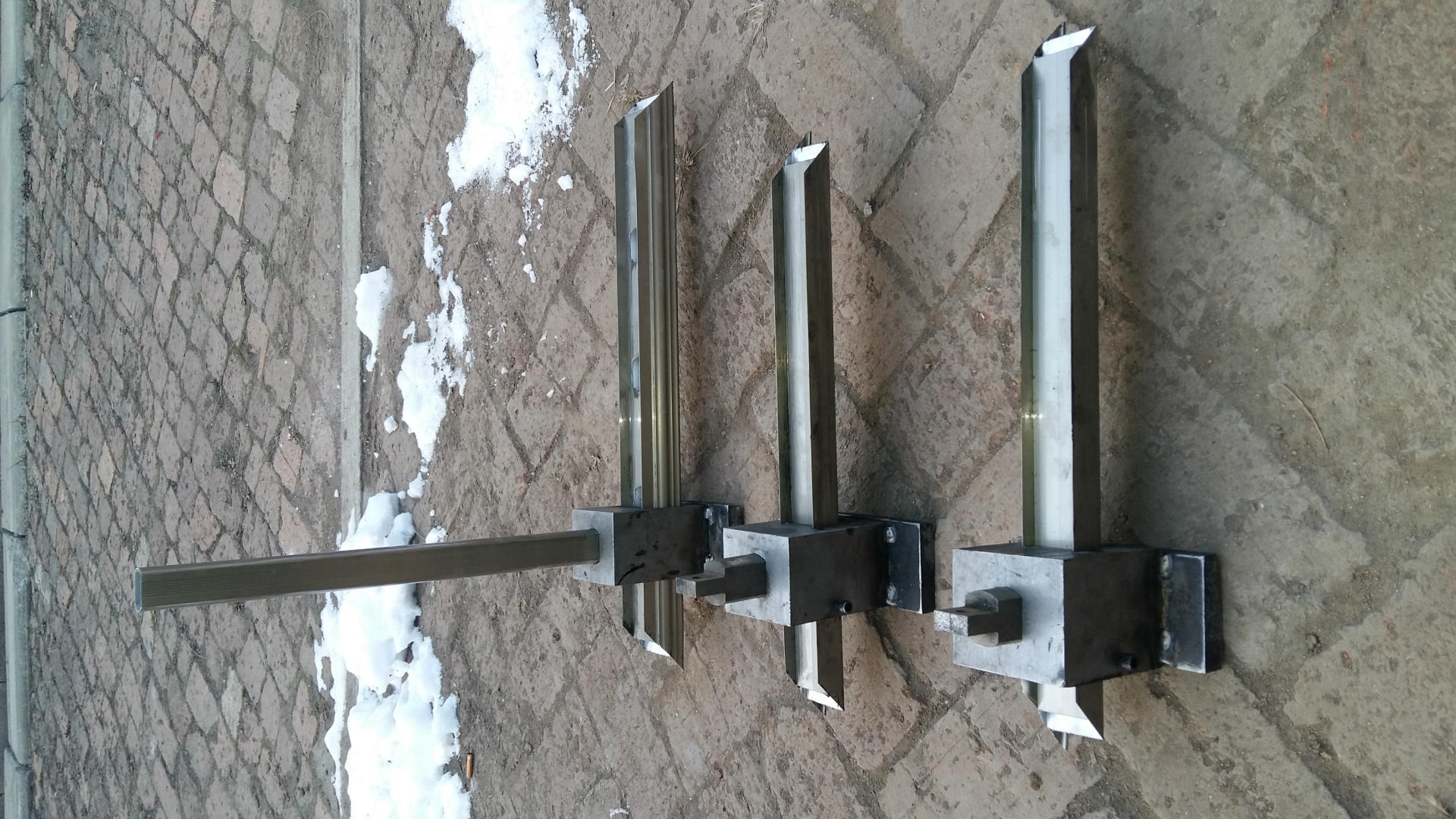 改变传统用钻头或是用开孔器