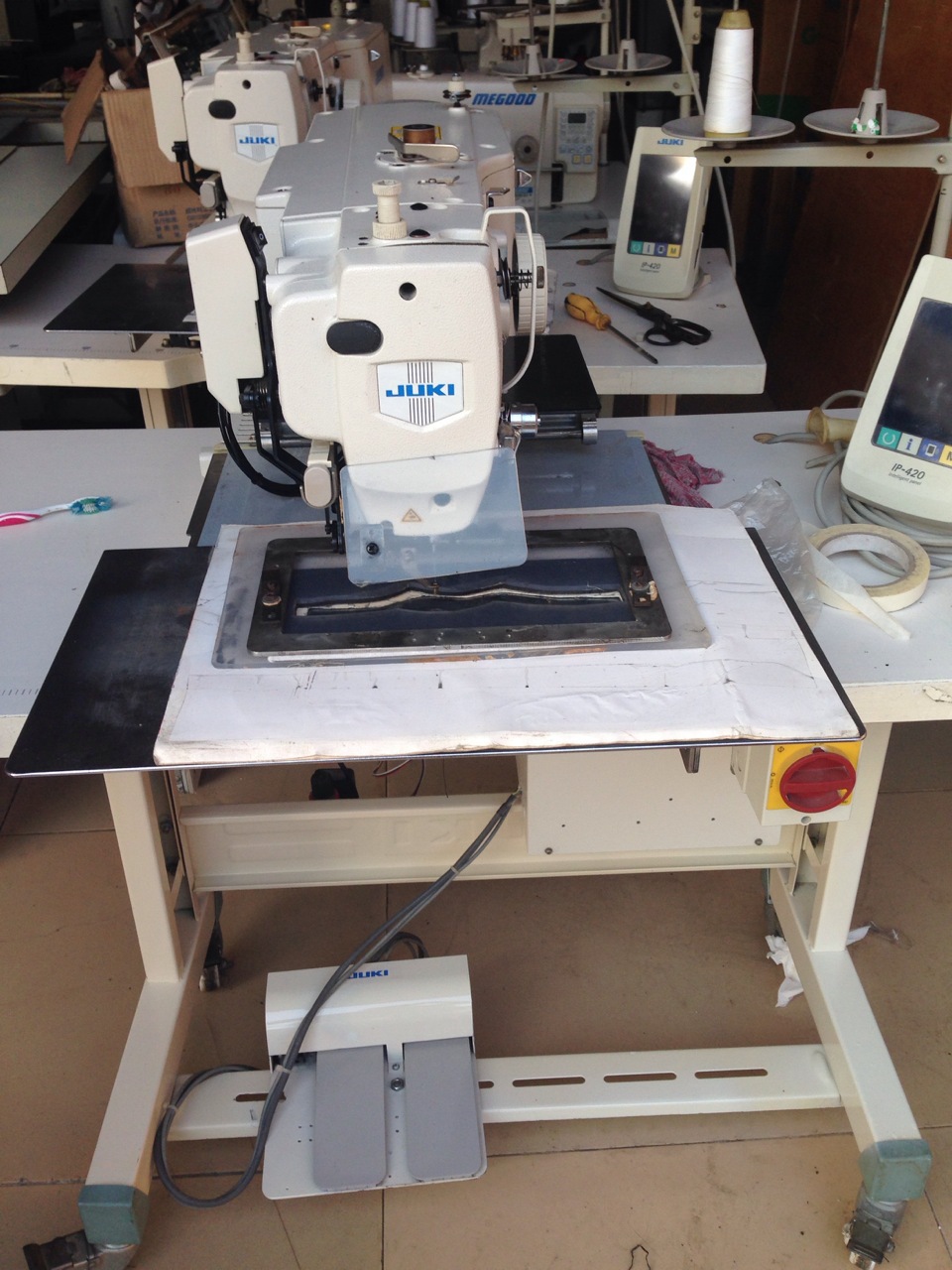 供应二手花样机制衣设备 缝纫机 衣车 二手服装缝纫设备