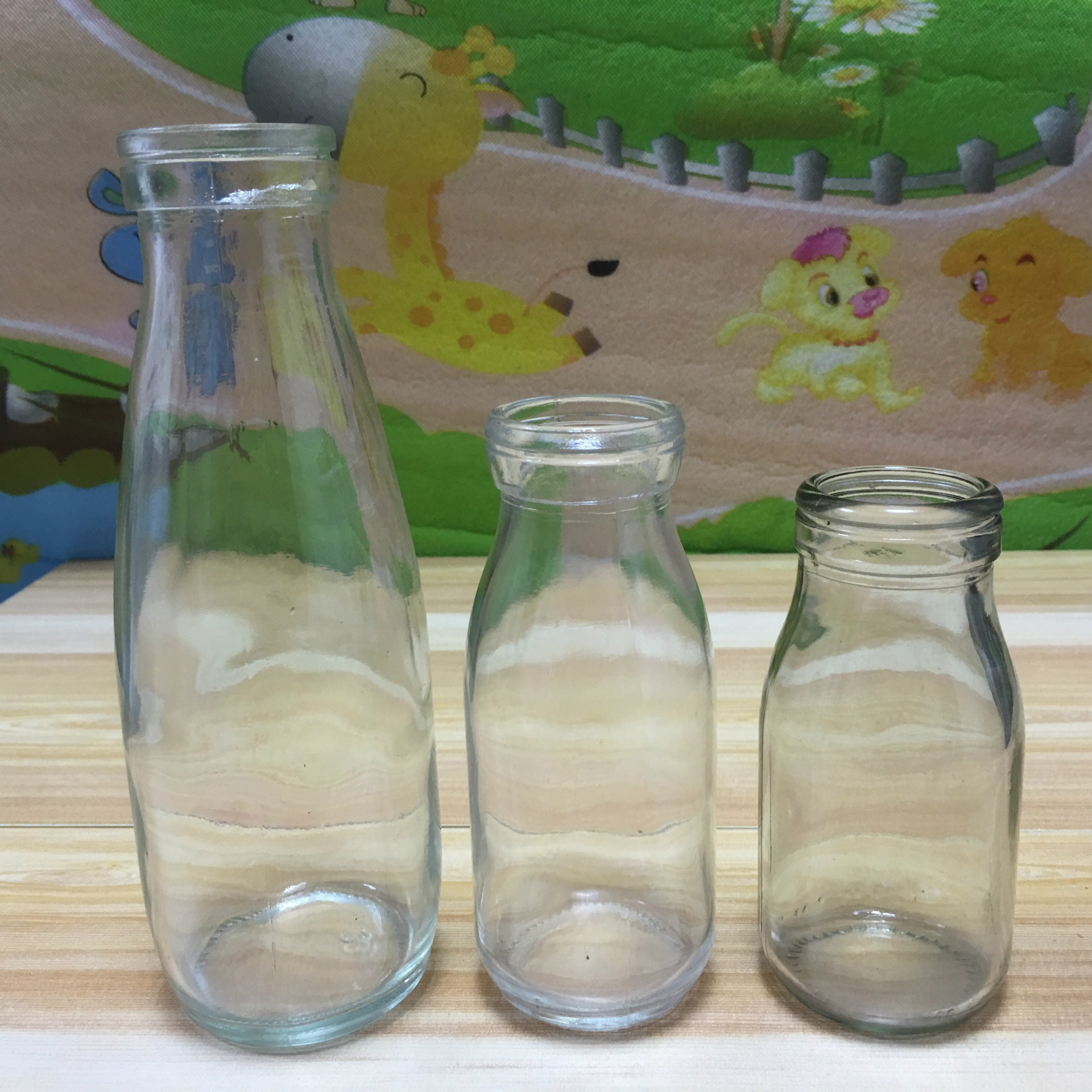 玻璃瓶厂家批发定制 200ml酸奶玻璃瓶耐高温鲜奶瓶250ml 可以logo