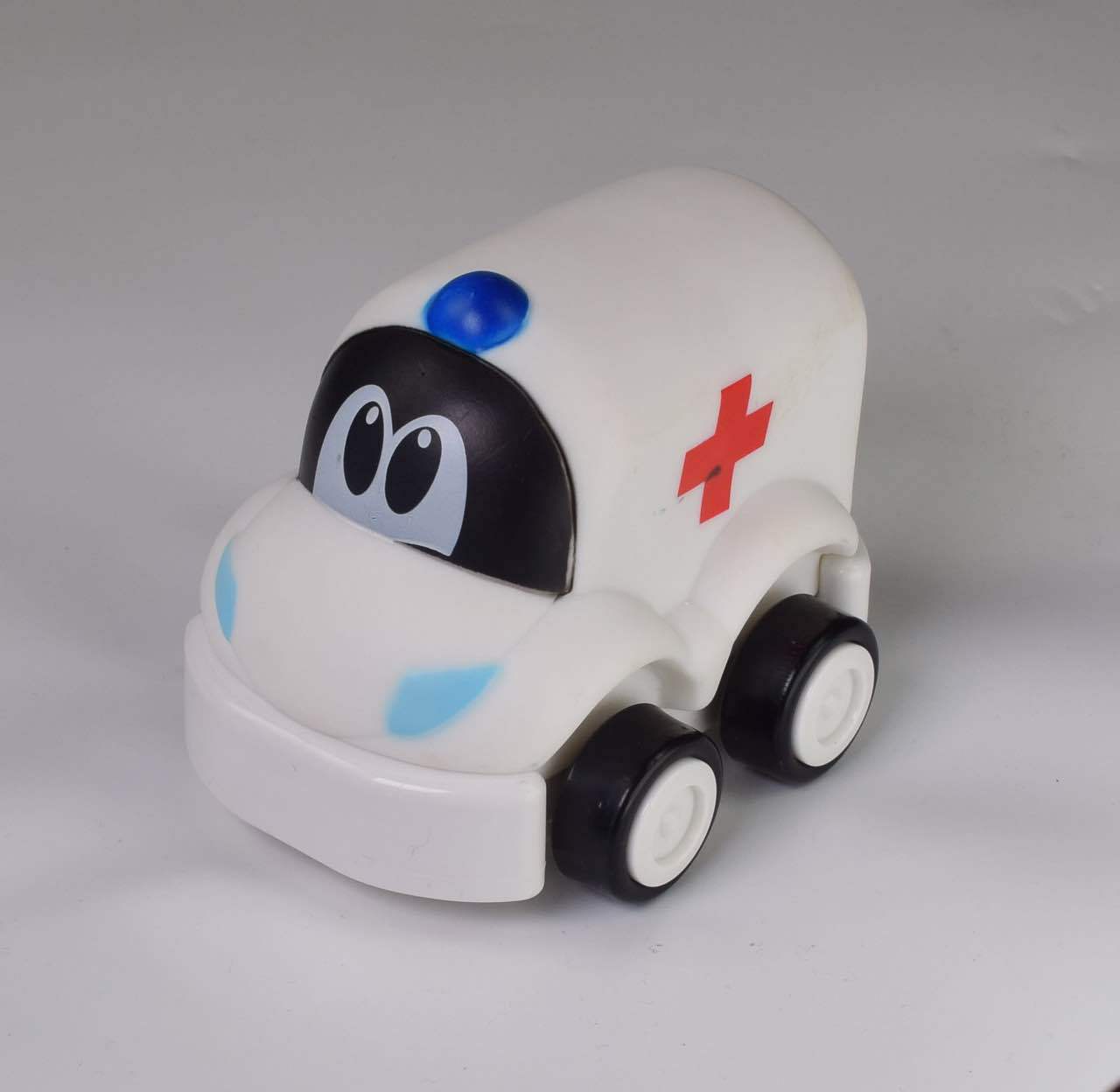 新款儿童搪塑玩具 多款abs 搪胶摇