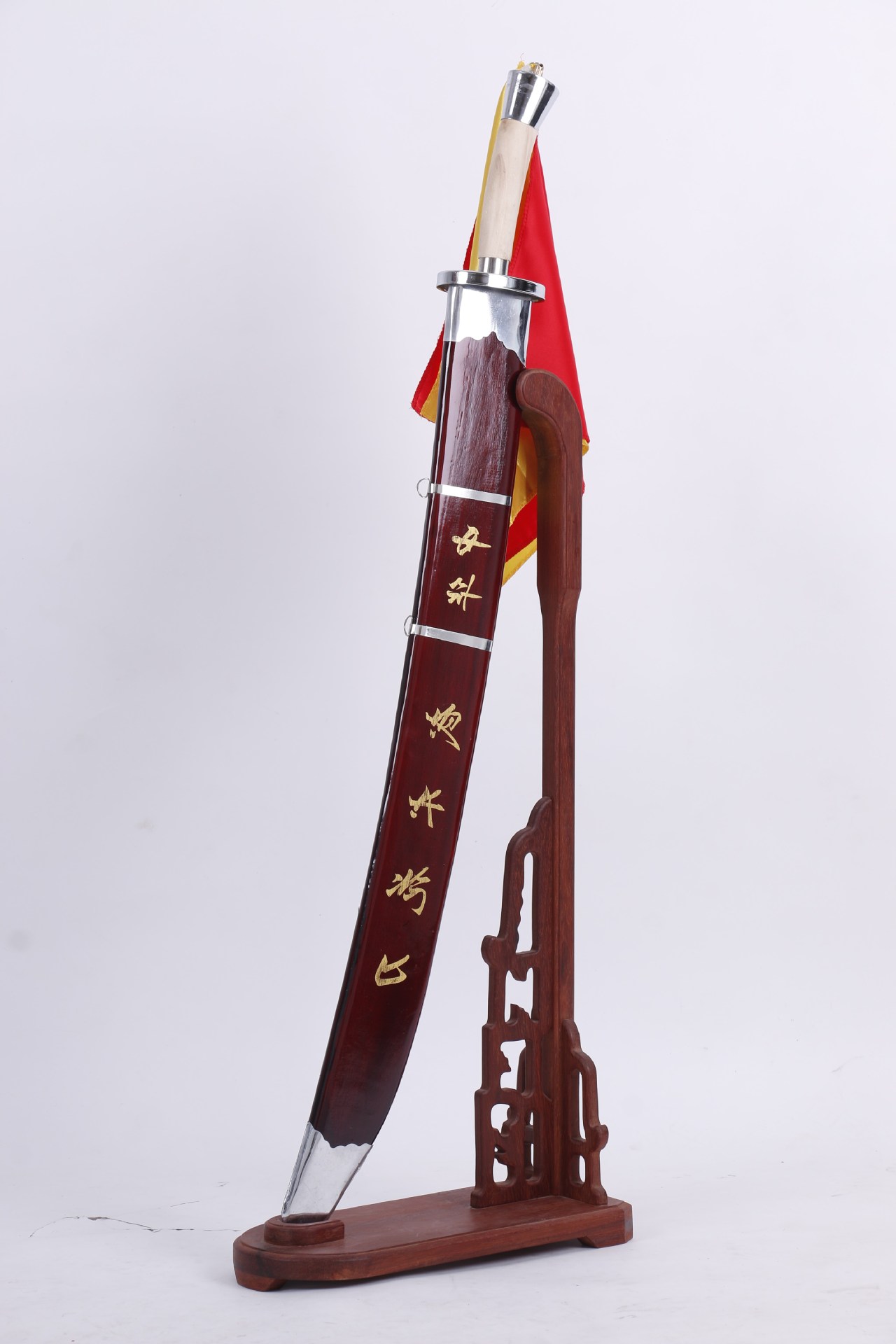 钢制武术刀表演练习软刀厂家批发带响未开刃