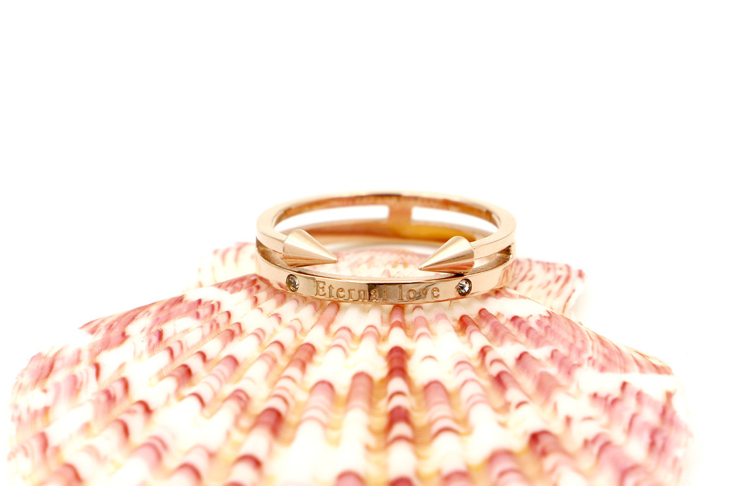 j3-310双箭头eternal love英文双尖戒指女 韩版火箭头钛钢指环