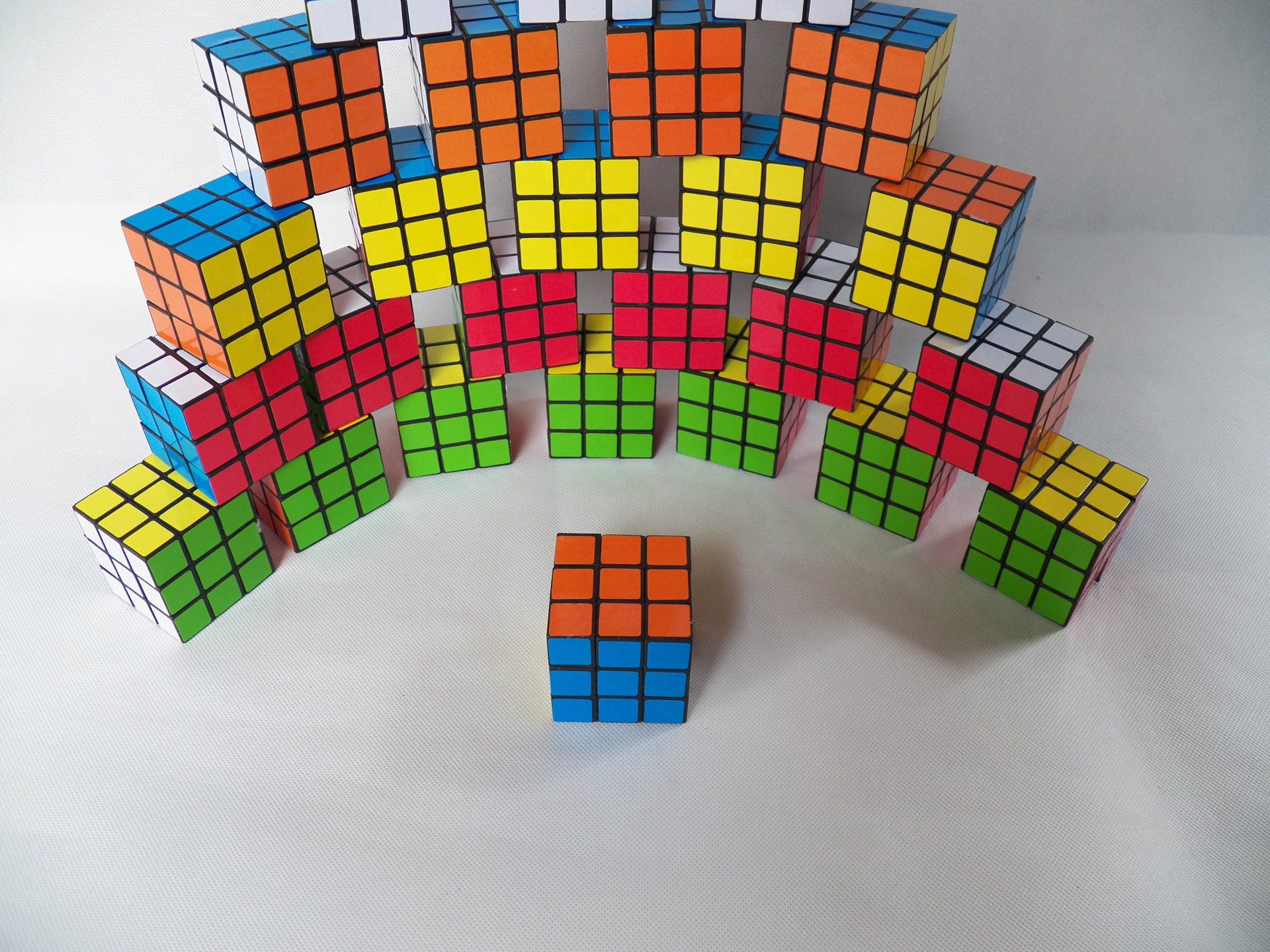 6面彩色魔方三阶魔方5.5cm益智神奇魔方玩具小礼品商品速拧版魔方