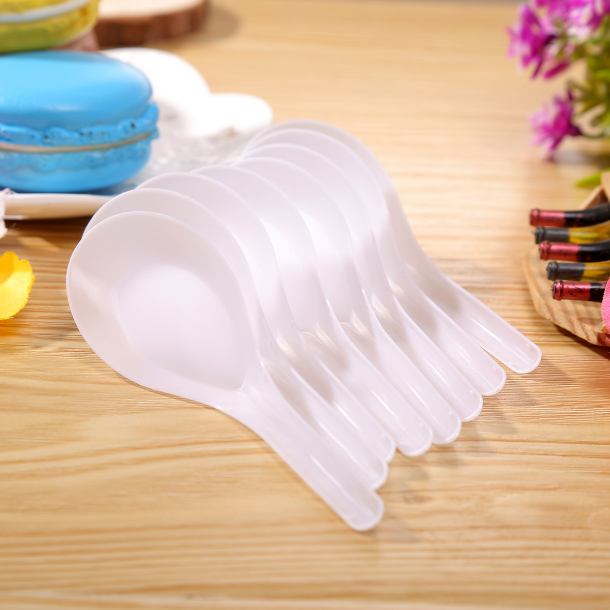 【热销一次性塑料勺】pp207 厂家供应环保一次性中大号勺子 汤勺