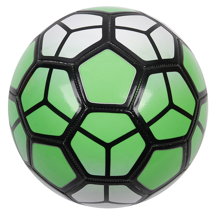 厂家供应儿童玩具球加厚足球宝宝充气球类体育用品卡通皮球批发