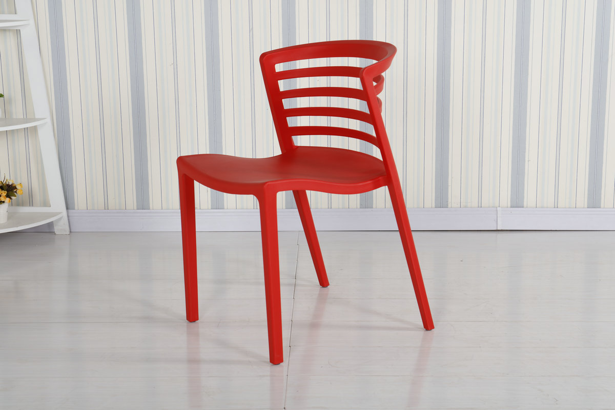 厂家直销 简约威尼斯塑料户外休闲创意现代洽谈镂空餐椅塑料椅子