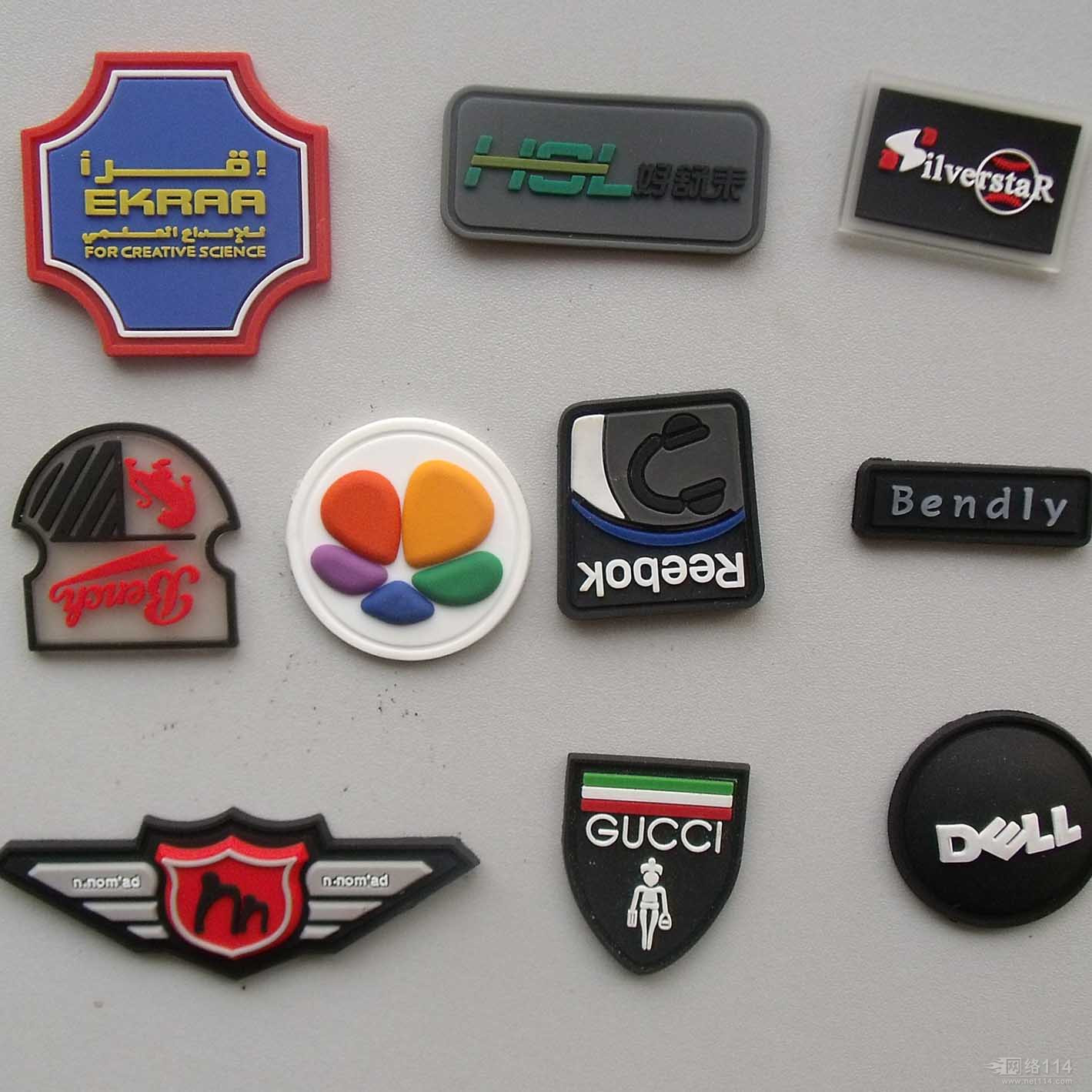 自动化pvc滴塑商标生产线