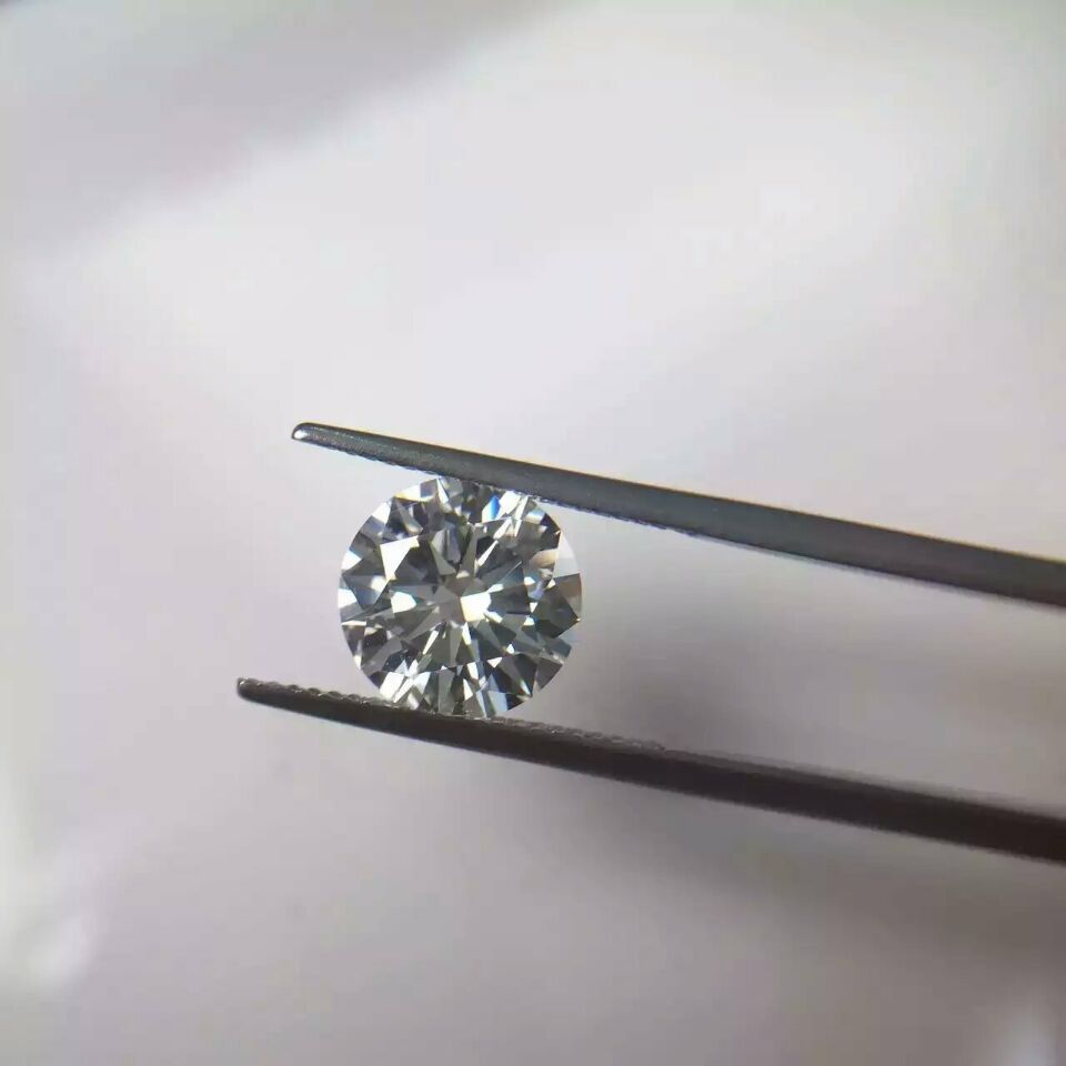 钻石散货i j色si 50分0.5克拉另有10 15 20 25 30分大量裸石裸钻