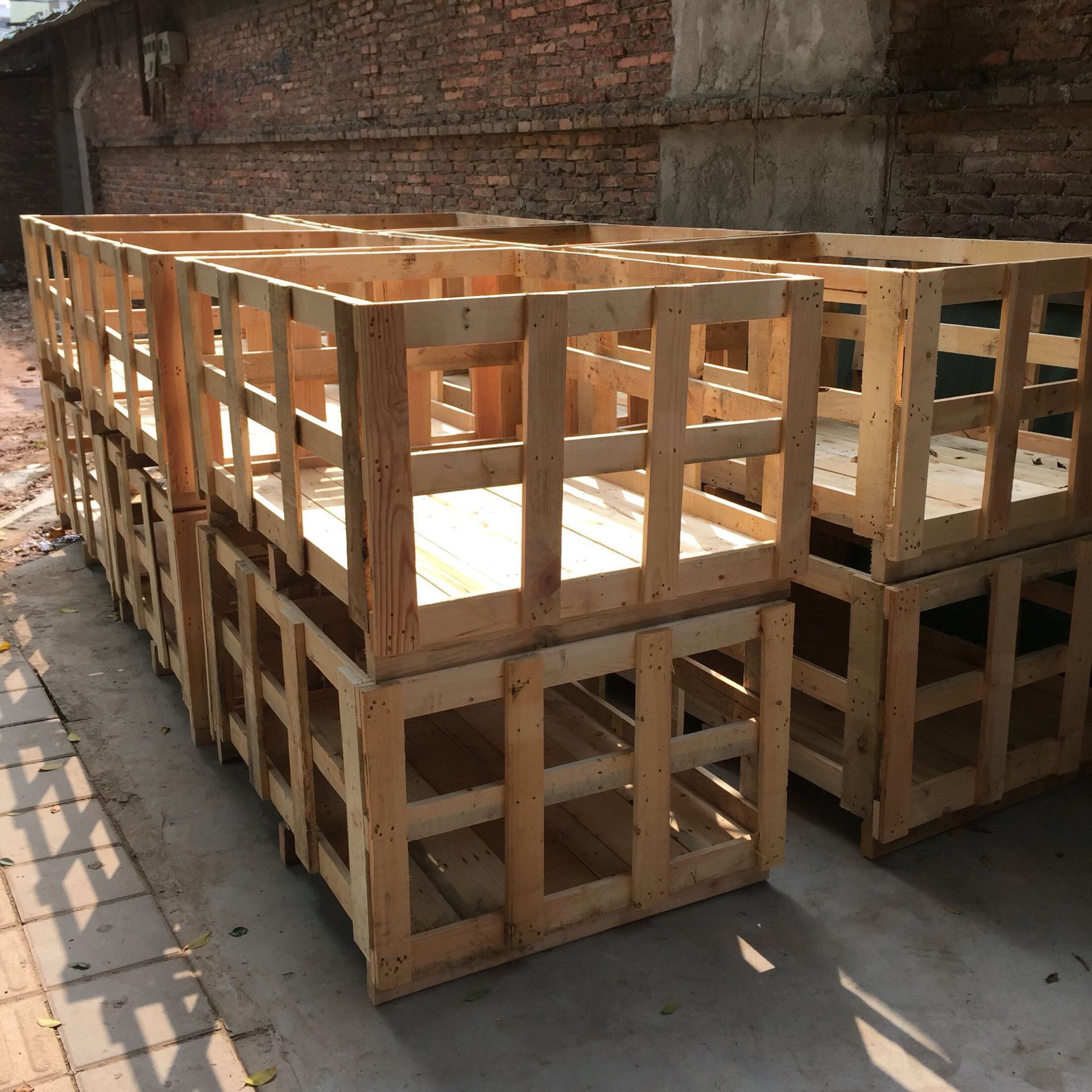 专业厂家供应打木架 花格木箱包装箱 可拆卸现场包装 品质有保证