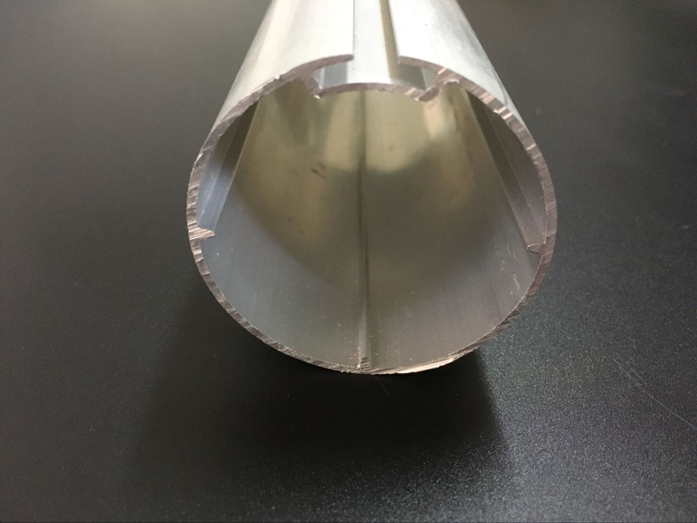 电动窗帘卷管 天棚帘电动卷帘 55管3线型