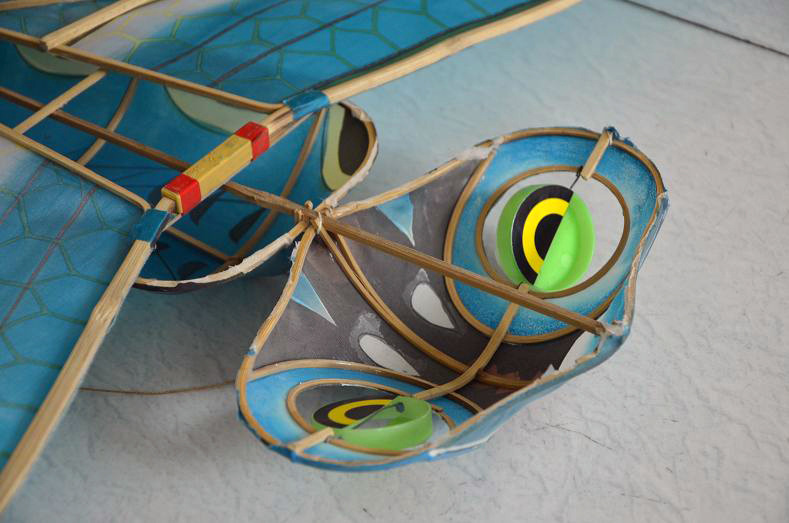 传统纯手工竹子骨架立体装饰风筝仿真丝材质彩绘精品立体蜻蜓风筝