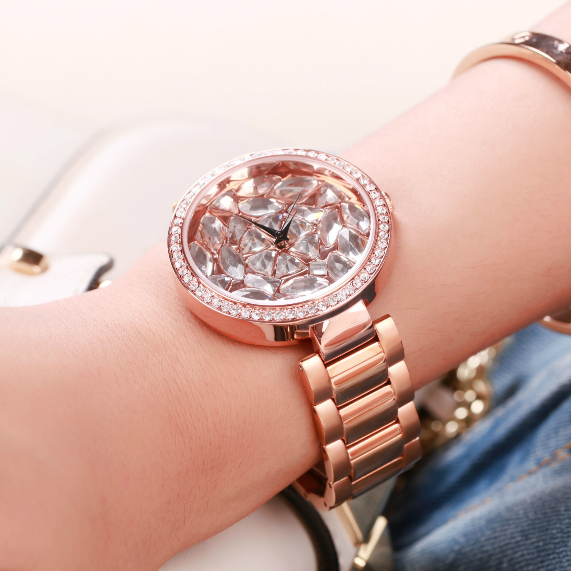 高档女士手表品牌介绍,女士手表品牌排行榜前十名-世界之表