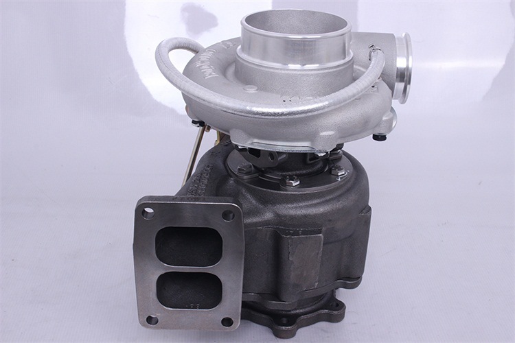 欧曼336原装正品博格华纳涡轮增压器13809880069 612601111031