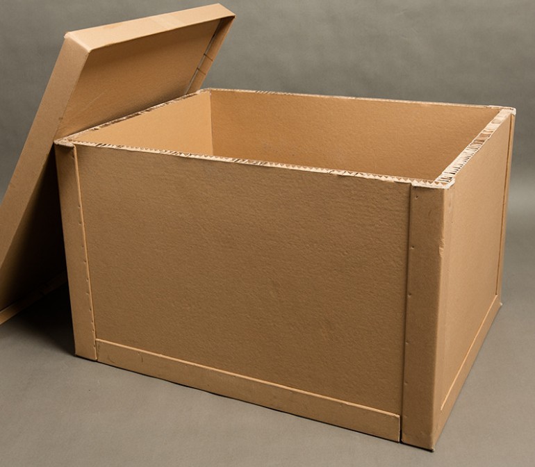 厂家直销 塑料手提扣强防潮蜂窝纸板箱带腿超硬加厚蜂窝纸板箱