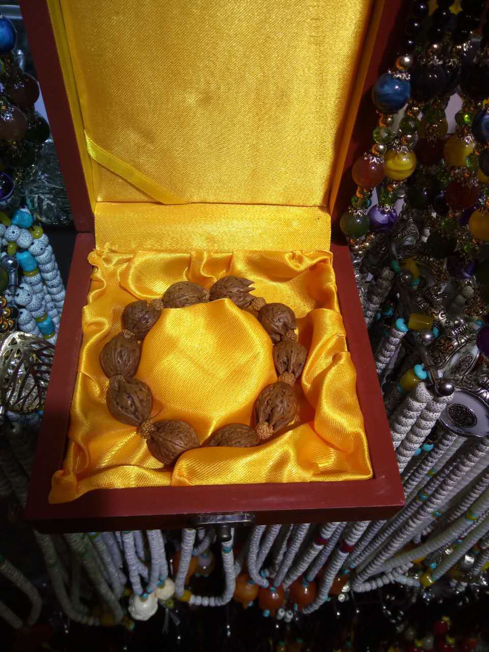 天然六角佛手莲花菩 提子手串 珍稀菩提子 加尼泊尔小金刚 - 食品饮料