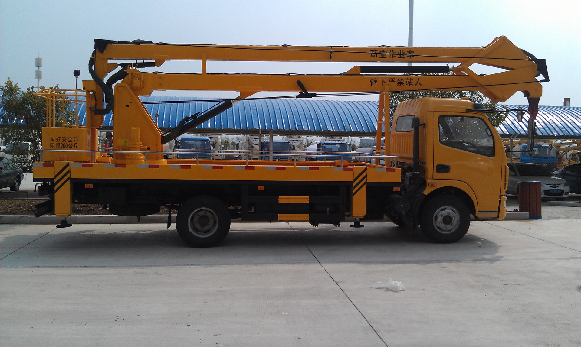 高空作业工程车,移动高空作业车