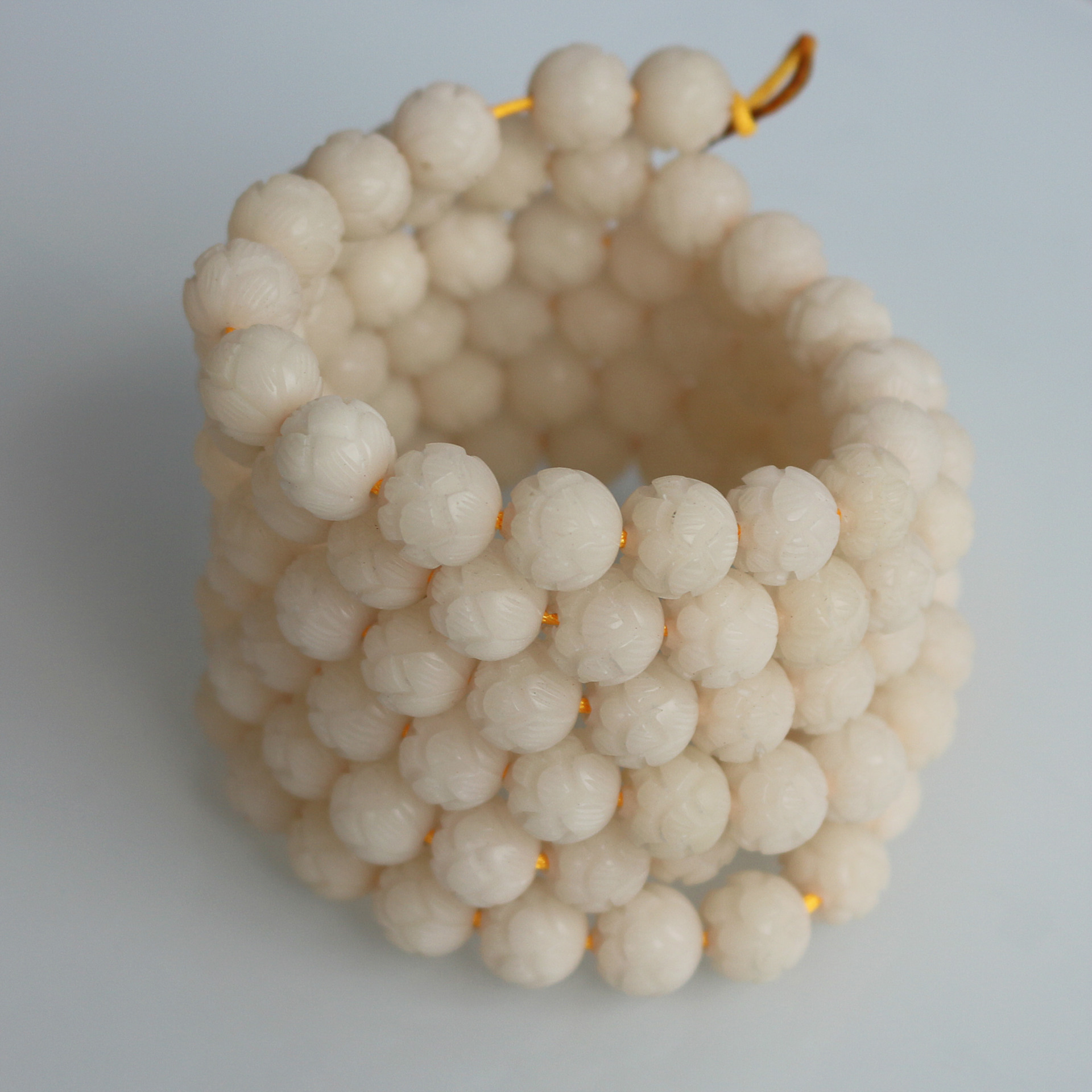 莲花菩提子 菩提子批发 手链手串配件 手工雕刻菩提根白莲花diy.