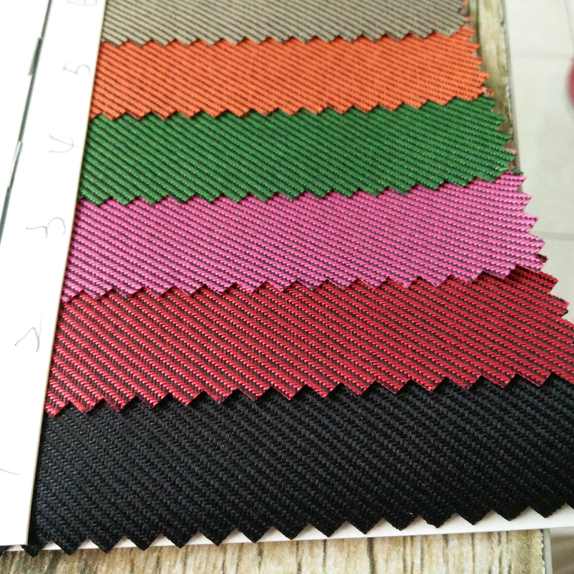 盛泽布料批发600d小斜纹pvc涤纶面料手袋箱包牛津布料厂家直销