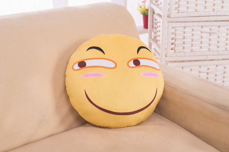 漫踪同款滑稽表情抱枕