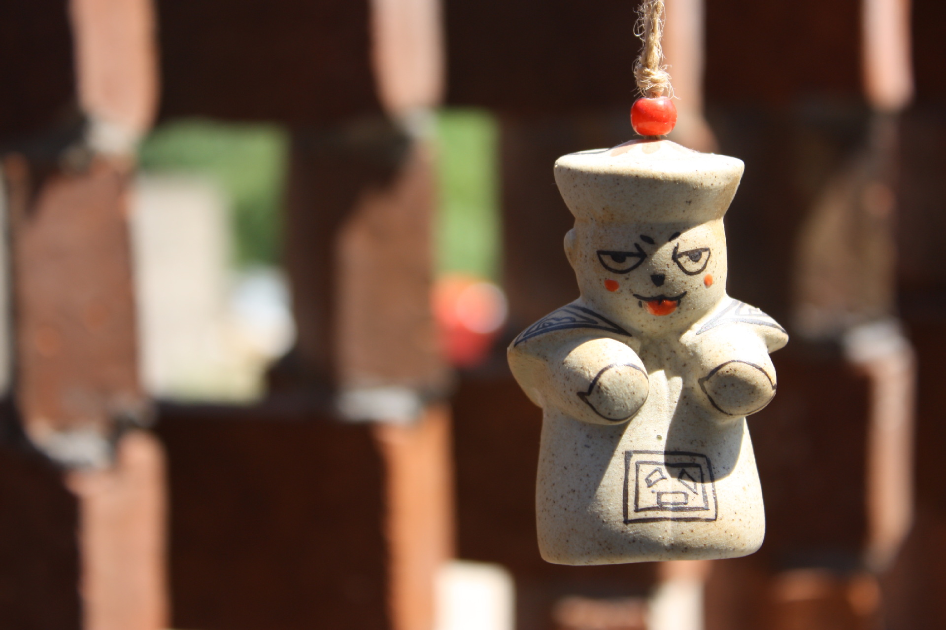 de41晴天陶瓷 僵尸娃娃 风铃 车饰 车挂 手制陶瓷器 空间装饰定制