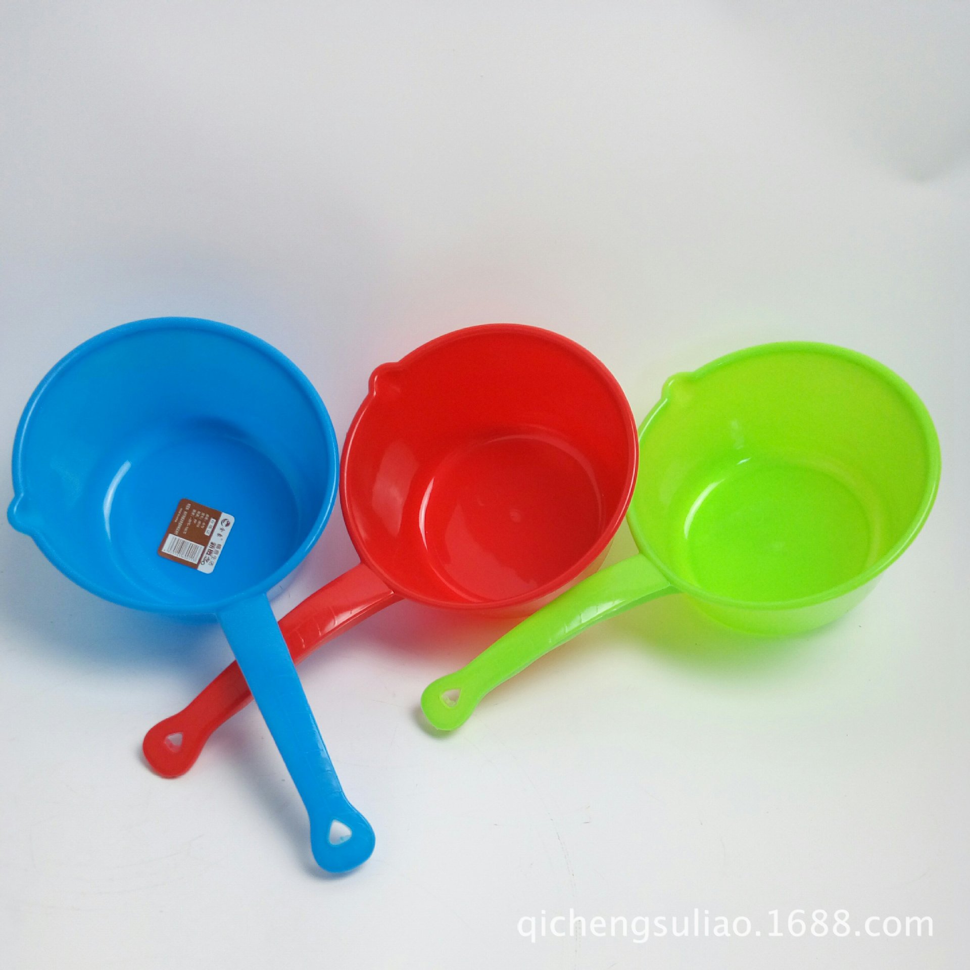 厂家直销家用厨房专用塑料水漂 塑料水舀 凤尾长柄水勺 赠品热卖