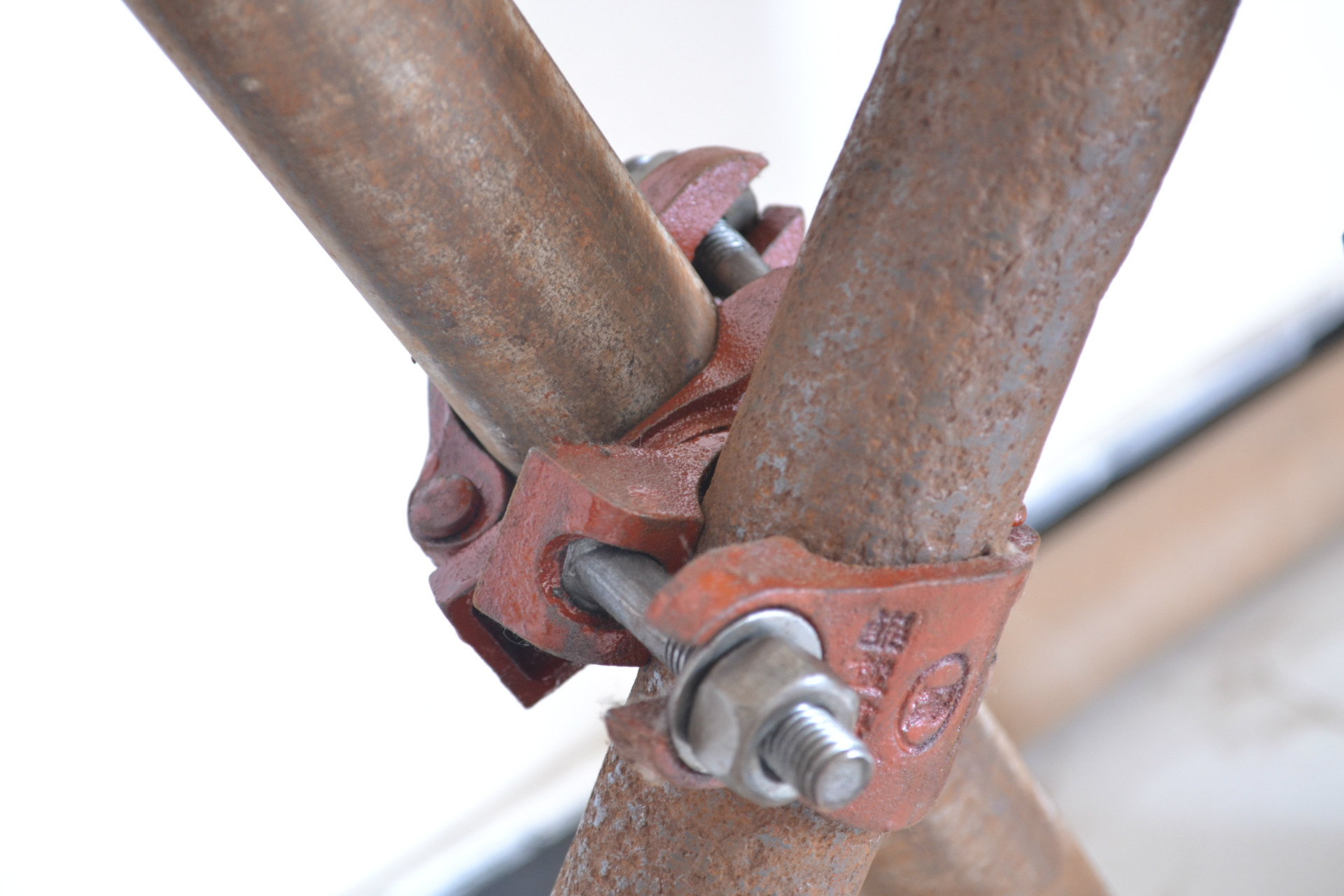 供应2斤 旋转扣件 厂家直销价廉物美