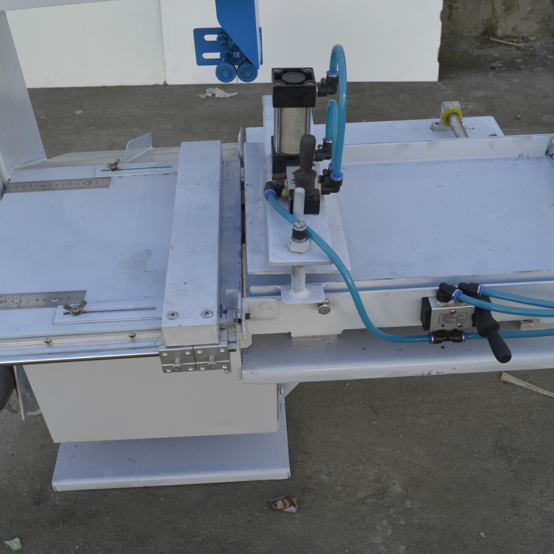 厂家直销艾条机安全实用手动气动自动家用切艾柱机器