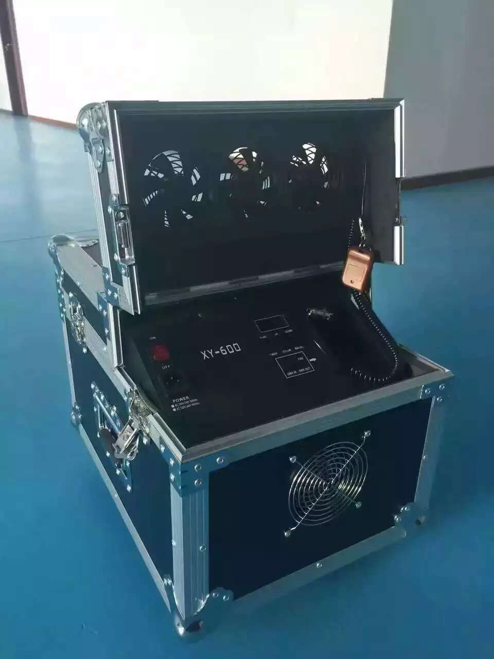 600w双雾机600w薄雾机ktv酒吧特效led舞台灯光烟雾机婚庆演出灯光