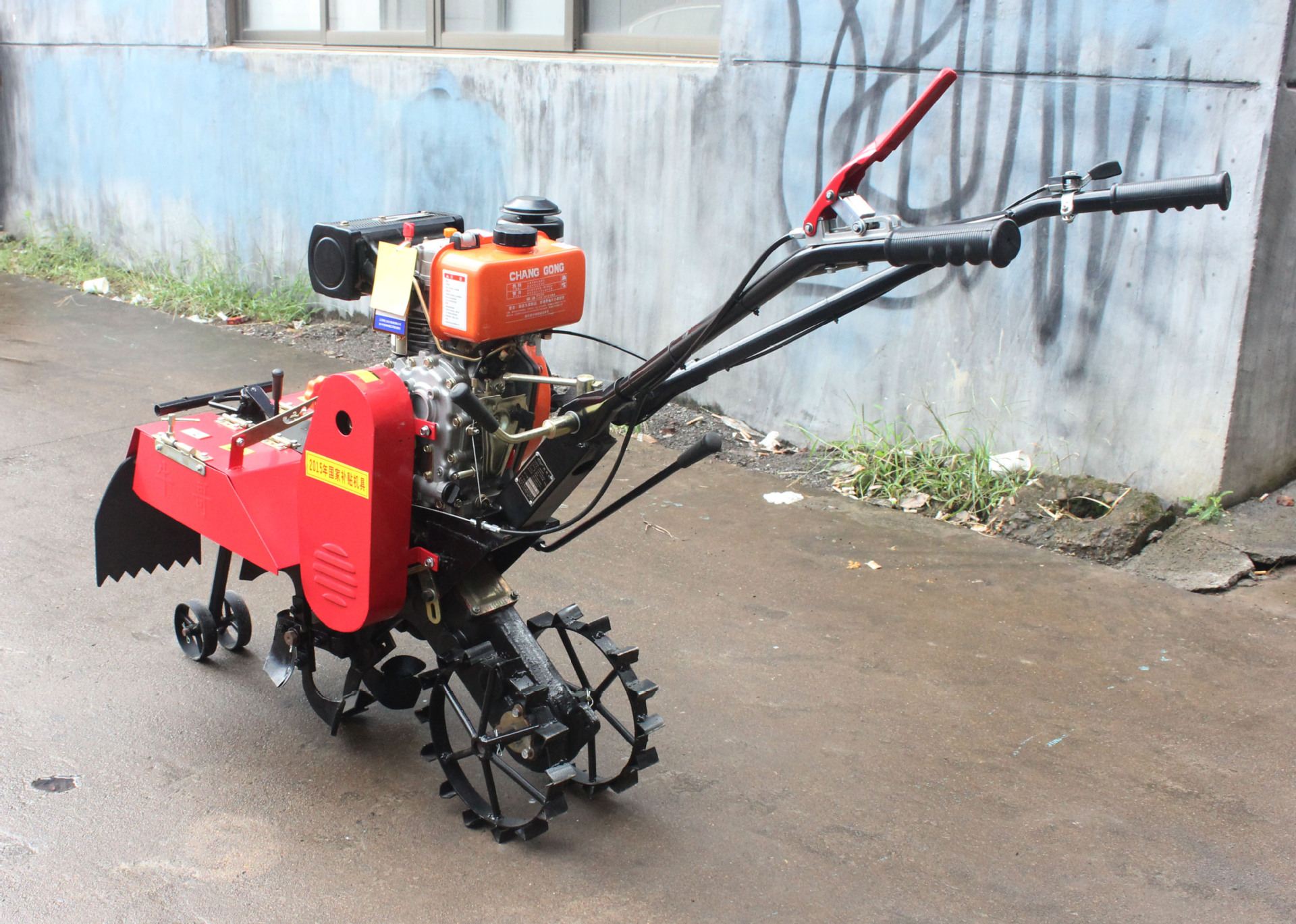 四轮驱动微耕机旋耕机小型松土和开沟机培土机多功能田园管理机