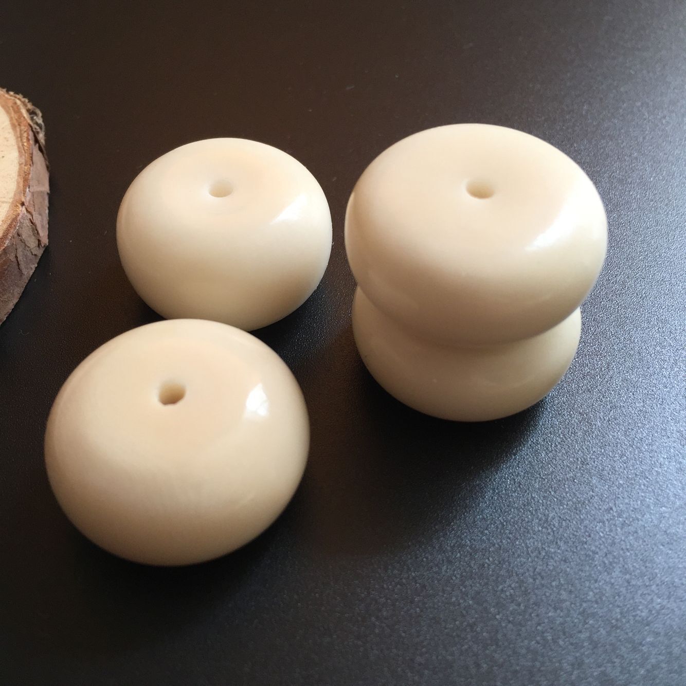 供应天然无牙眼象牙果平安扣面包圈 象牙果配件批发