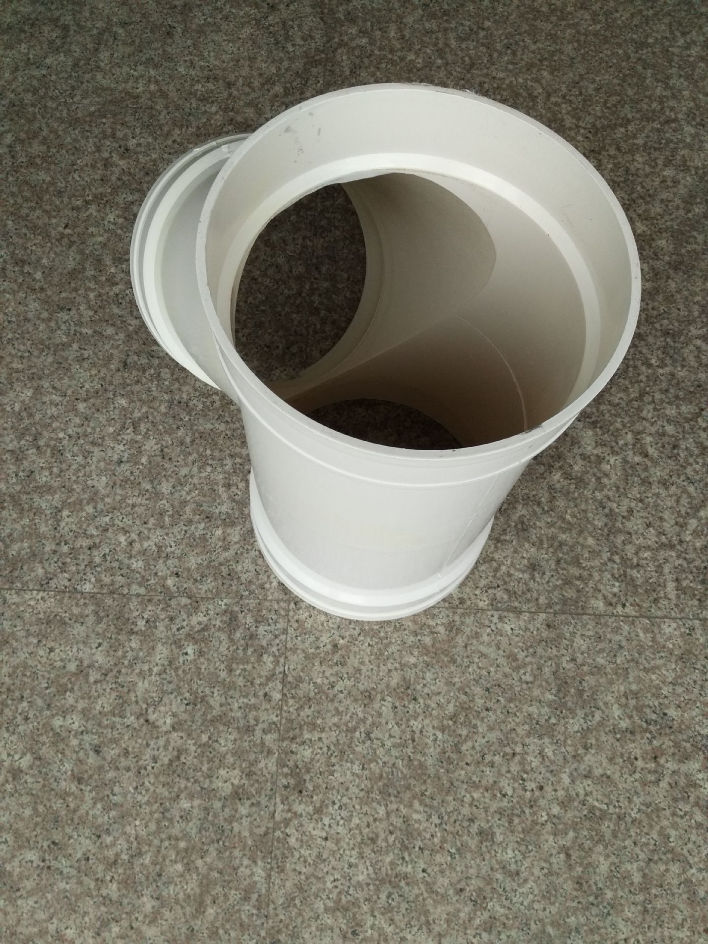 厂家直销大口径upvc排水管件250斜三