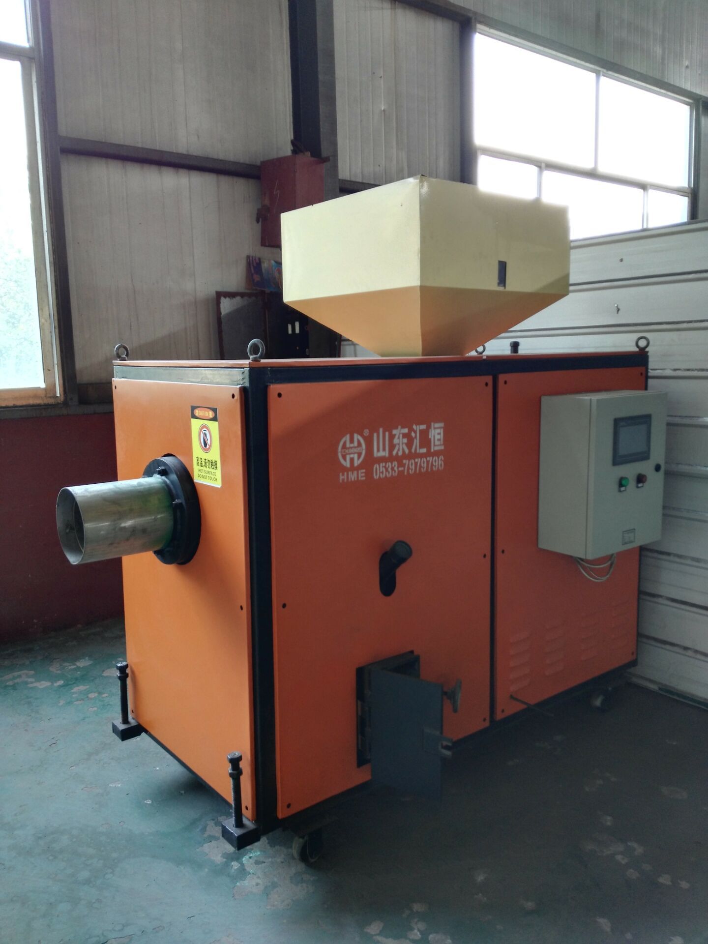 厂家直销木屑颗粒机卧式环模锯末压块成型机