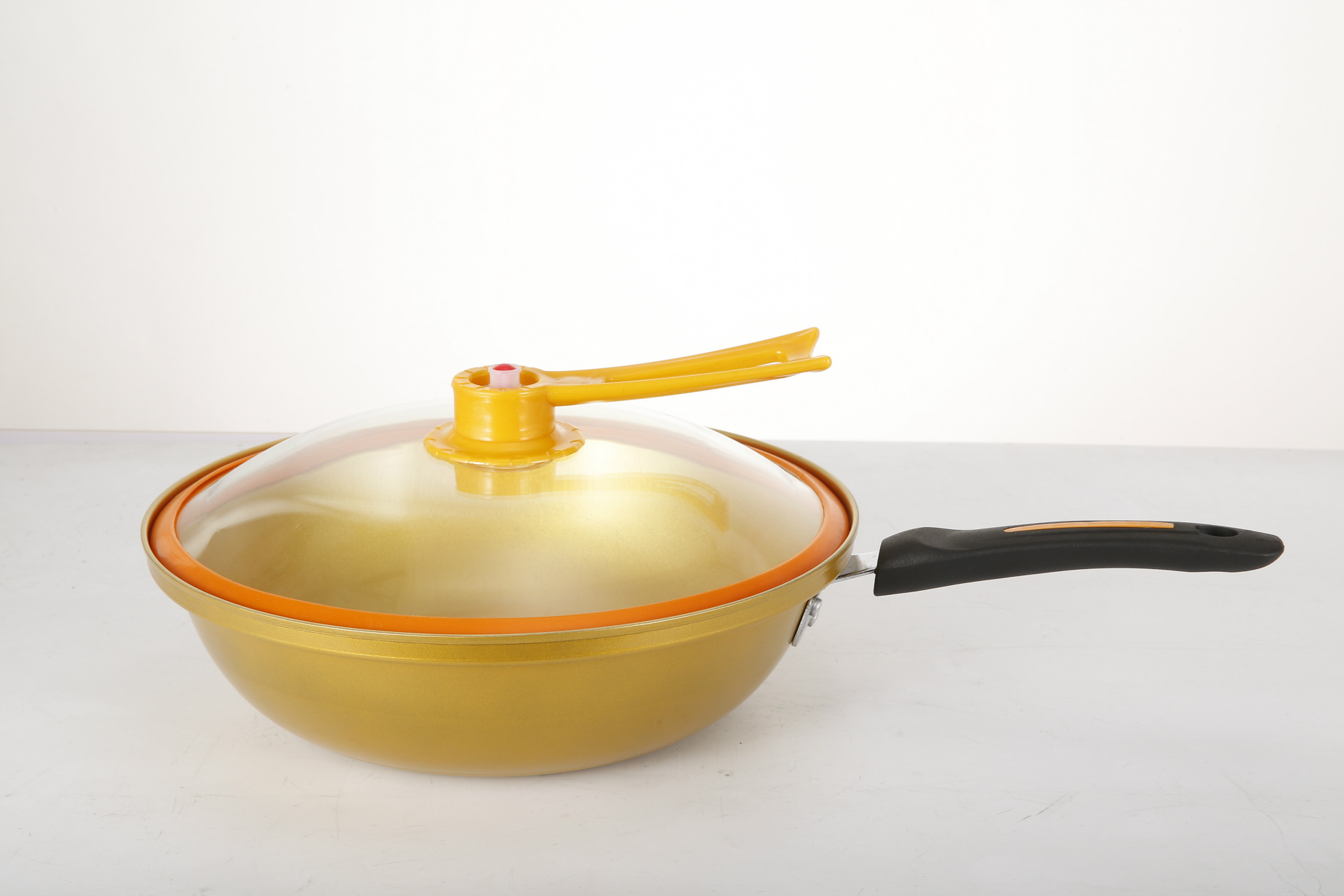 真空节能 富硒养生 黄金锅 不粘锅 炒锅