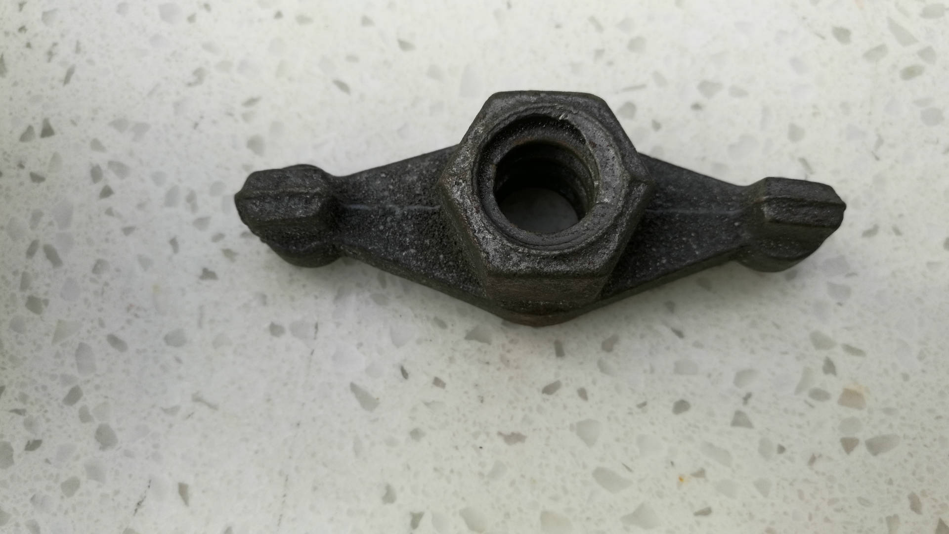 厂家供应优质山型母 现货供应 可定制各种规格山型母