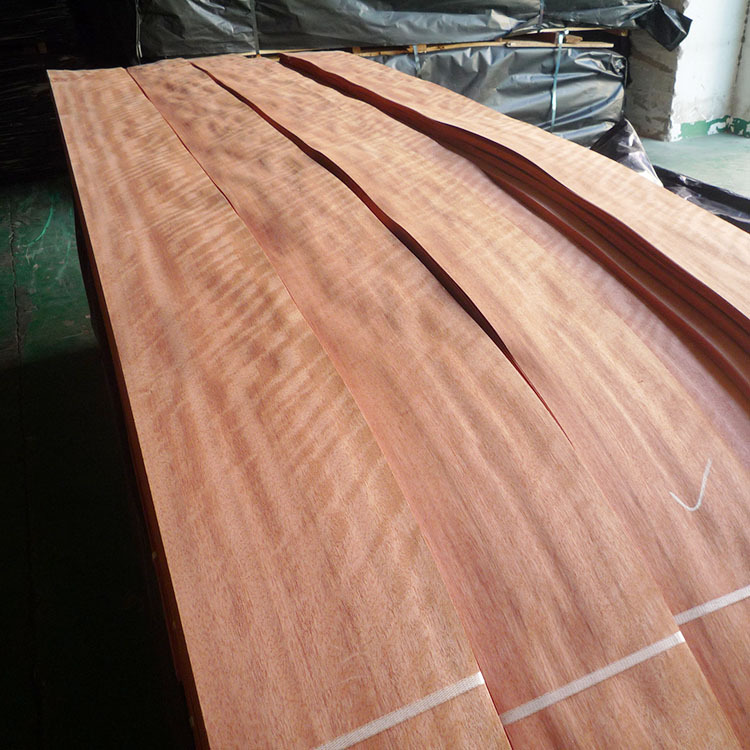 天然红影木皮 名贵红杂木影木皮 影木木皮高贵家装贴面板厂家供应