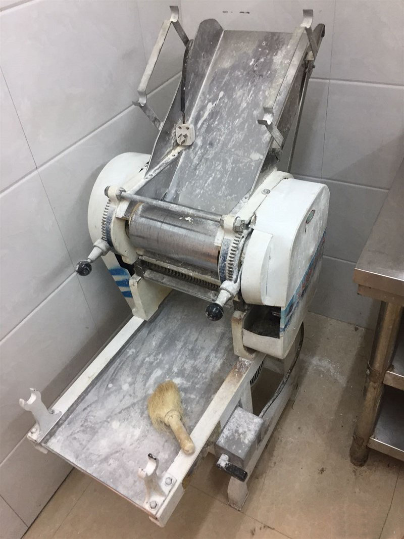 by-40电动多功能压面机 全自动一次成型挂面机 小型商用不锈钢面条机