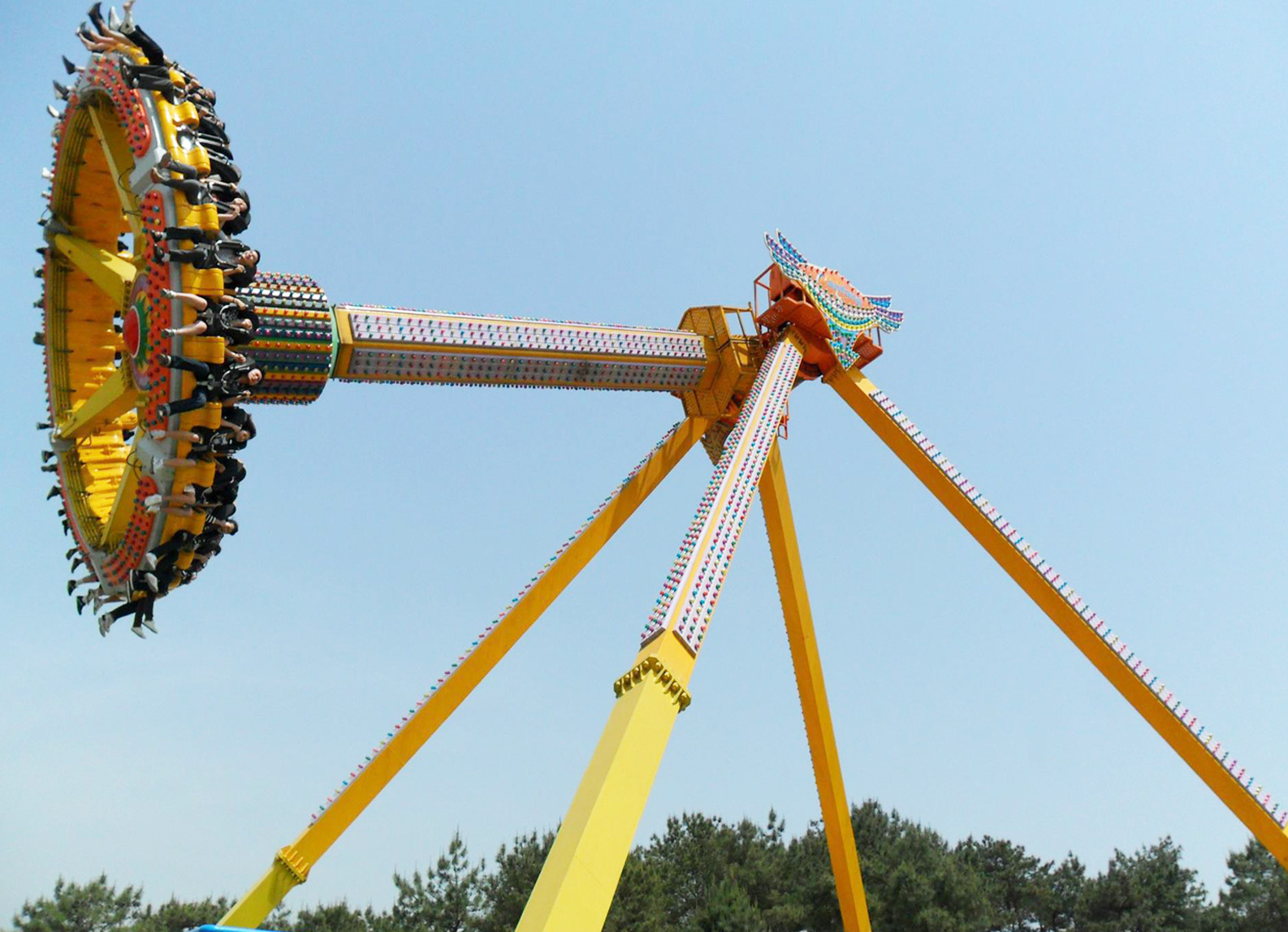 户外大型设备 24人32人摇头飞椅 中山金博实力生产