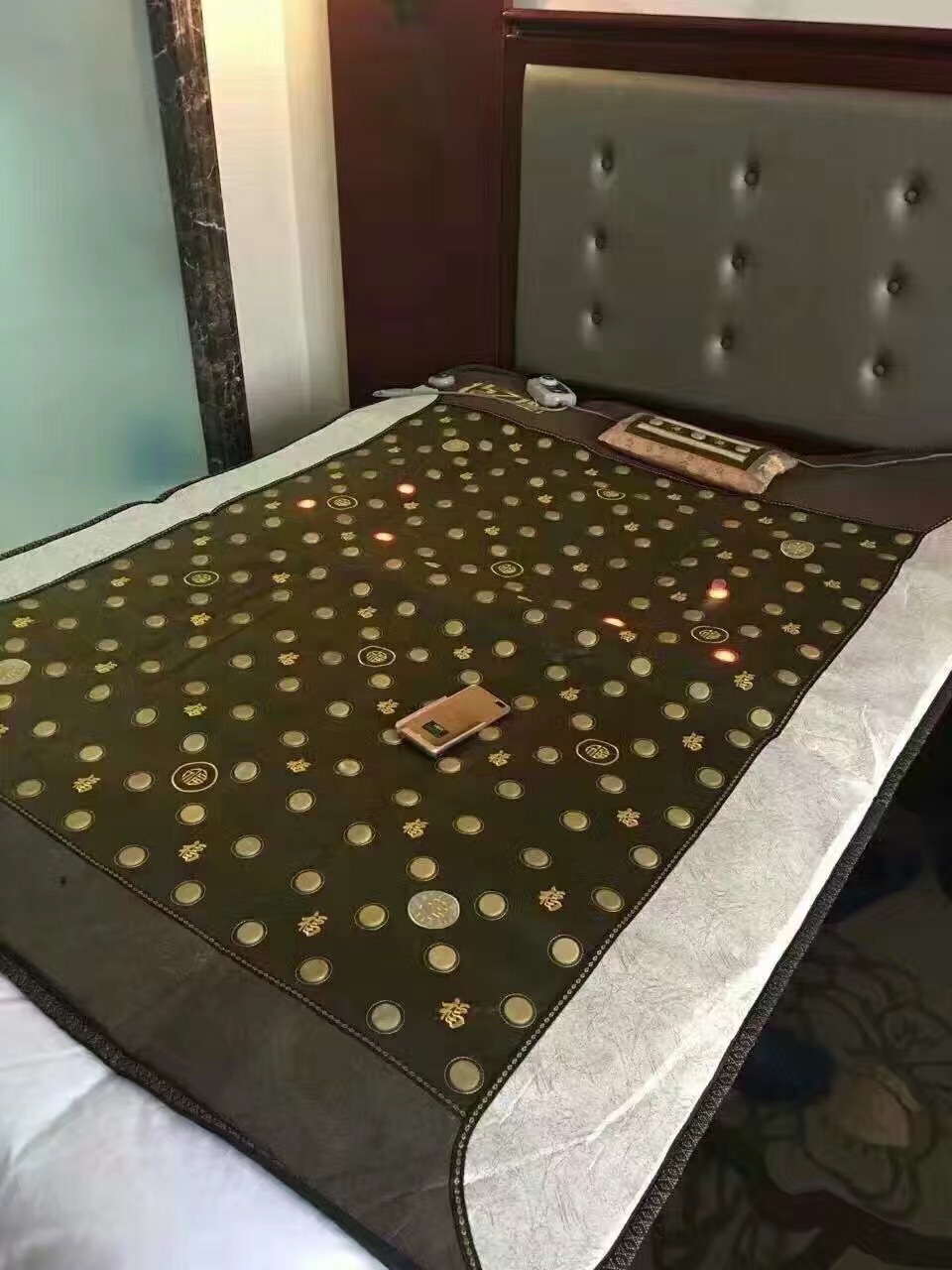 热销新品玉石床垫卧龙榻床垫老人养生高档会