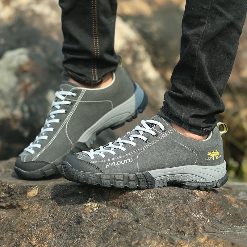 厂家直销登山鞋男低帮防水徒步鞋户外越野鞋休闲防滑耐磨男鞋