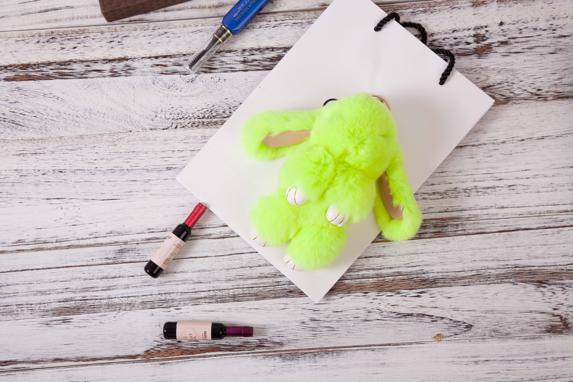 装死兔 萌萌兔 獭兔毛皮草包包配饰 汽车兔子钥匙扣 一件代发