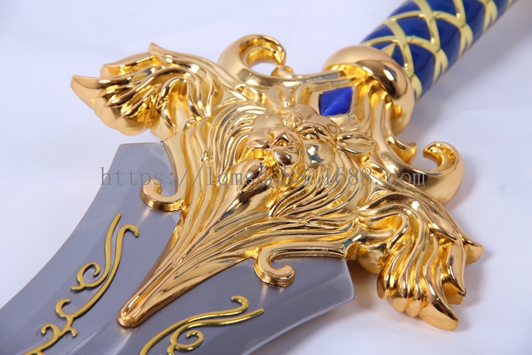 毛氏魔兽电影周边莱恩国王雄狮子之牙剑1比1联盟暴风城包邮未开刃