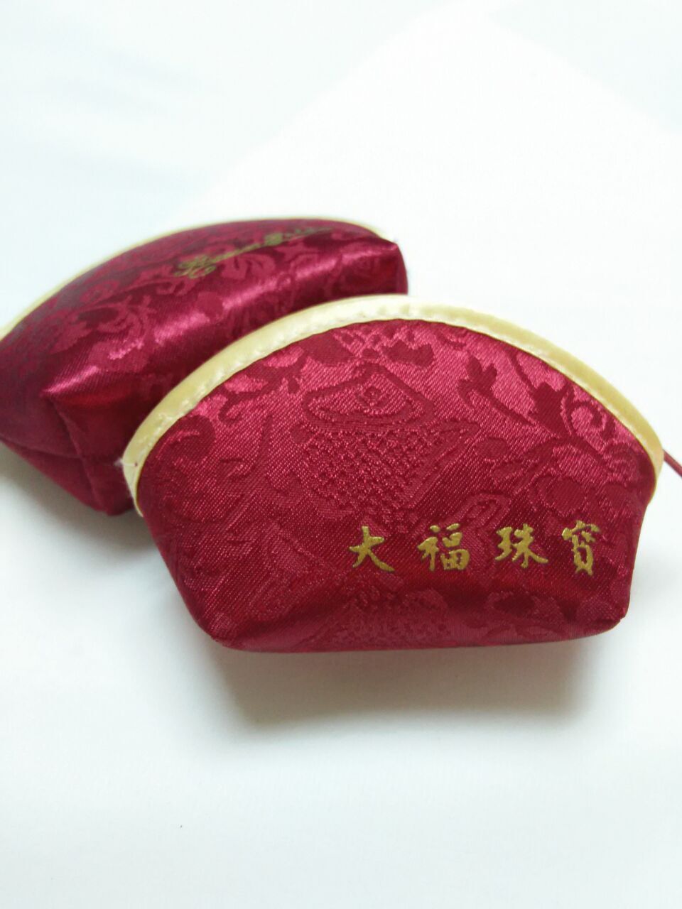 y各种珠宝首饰元宝袋 包装绒布袋优质珠宝袋大红绸缎布元宝袋定制