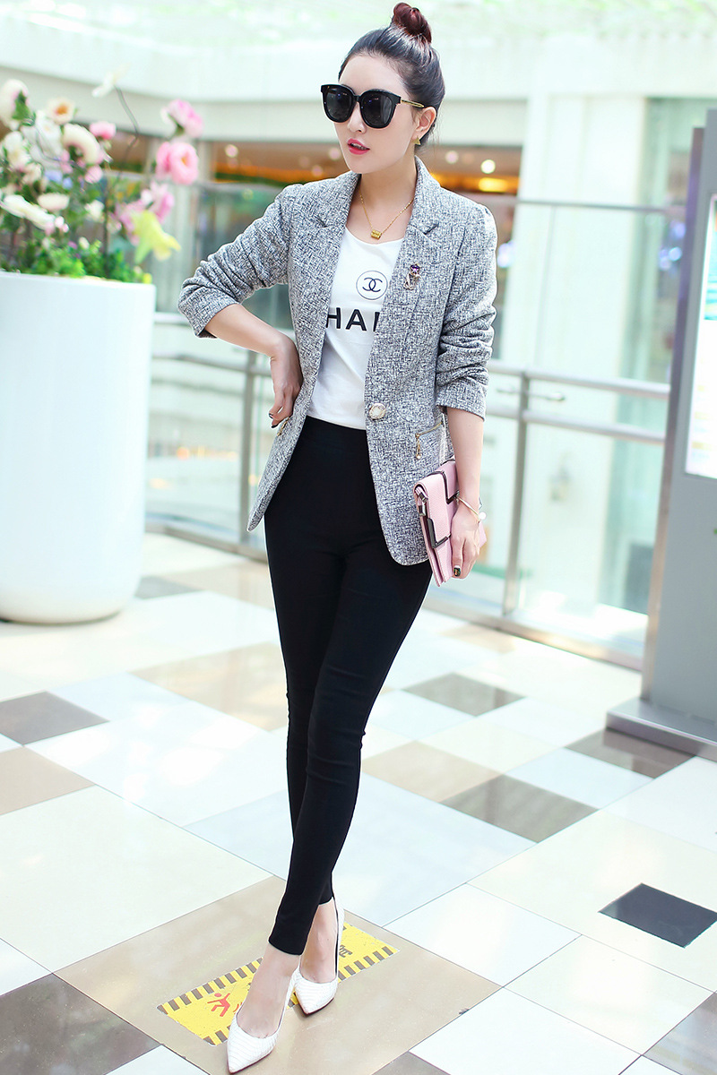 风格:韩版 图案:纯色 适合年龄段:18-25 产地:石狮 品牌:韩衣美惠子