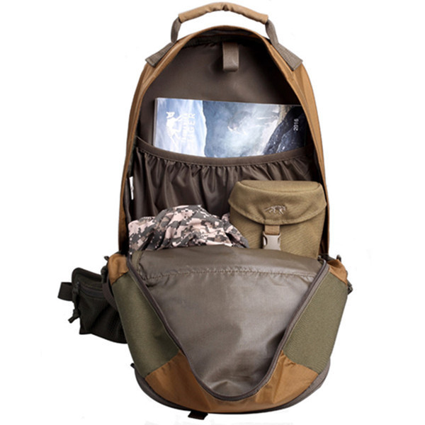 塔虎 德国tasmaniantiger战术背包22升防水背包户外背包 - 服饰批发